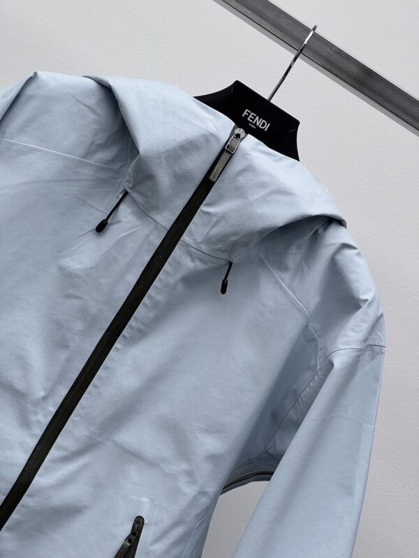 Fendi High-Quality ARC Ski Jacket Blue For Women