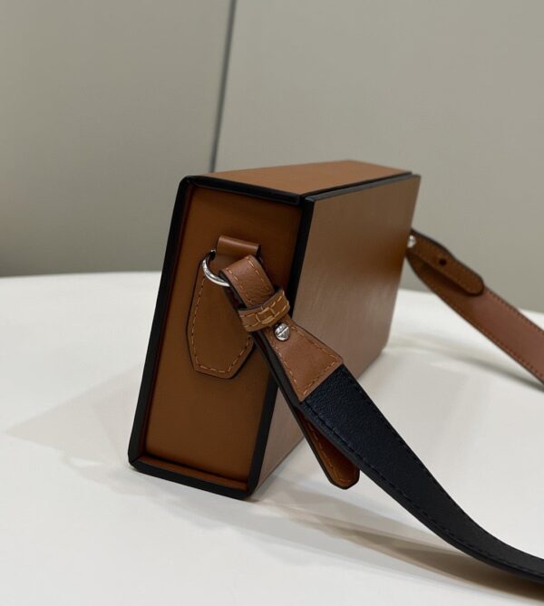 1:1 Replica Fendi Horizontal Box Brown Bag For Woman 10.5cm/4in