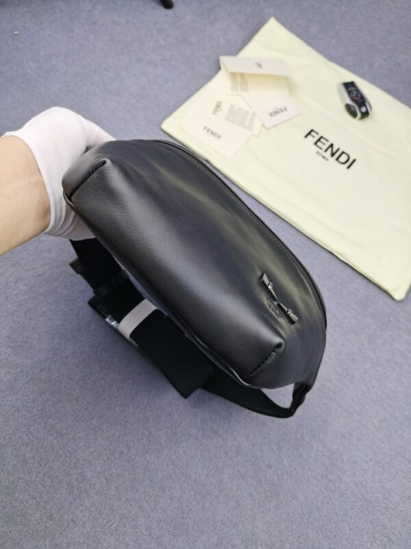 1:1 Replica Fendi Little Monster Belt Bag Black For Men, Men's Bags 7.9in/20cm FF