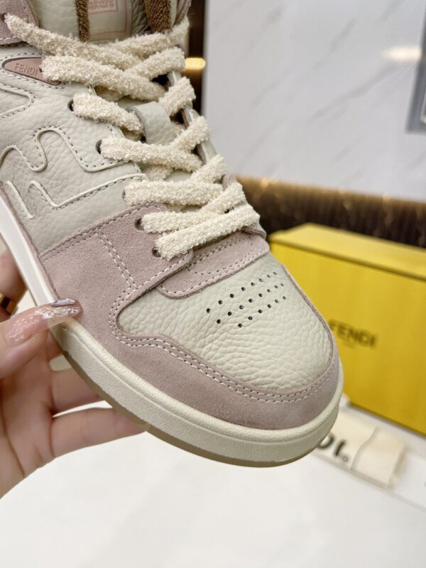 Fendi Low Tops In Pink For Women