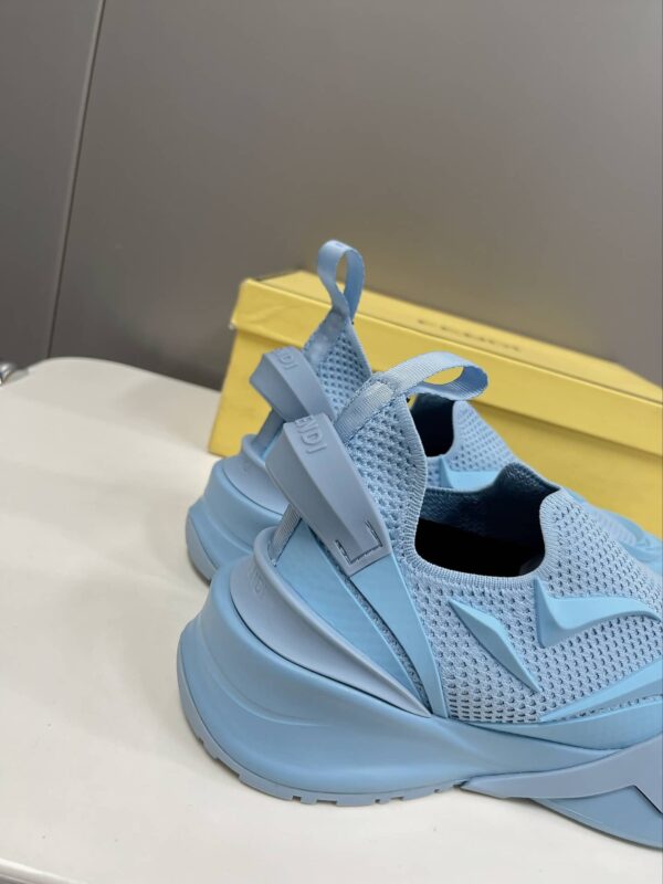 Fendi Low Trainers Sneakers Blue For Women 