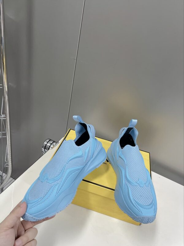 Fendi Low Trainers Sneakers Blue For Women 