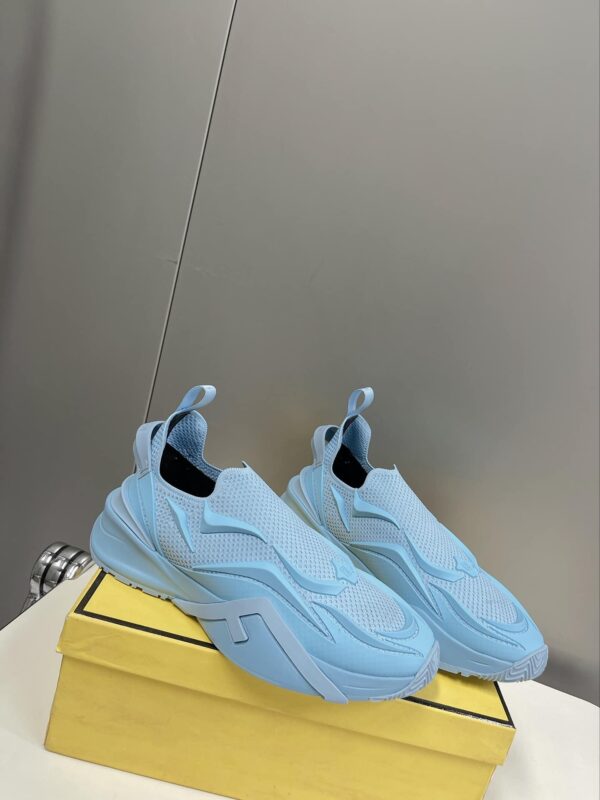 Fendi Low Trainers Sneakers Blue For Women 