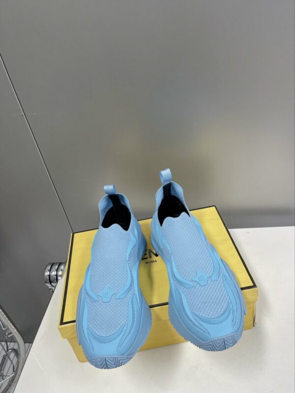 Fendi Low Trainers Sneakers Blue For Women 