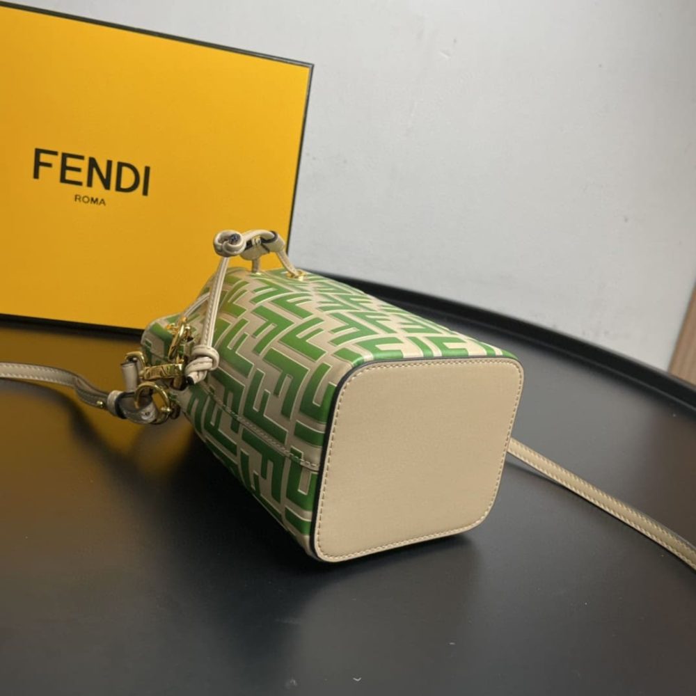 1:1 Replica Fendi Mon Tresor Green Mini Bag For Woman 18cm/7in - Image 7