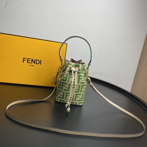 1:1 Replica Fendi Mon Tresor Green Mini Bag For Woman 18cm/7in