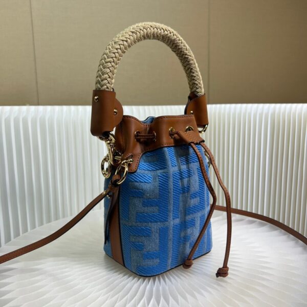 1:1 Replica Fendi Mon Tresor Mini Bag Blue/Beige For Women 18cm / 7.1in