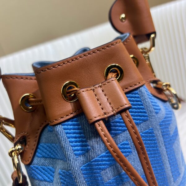 1:1 Replica Fendi Mon Tresor Mini Bag Blue/Beige For Women 18cm / 7.1in