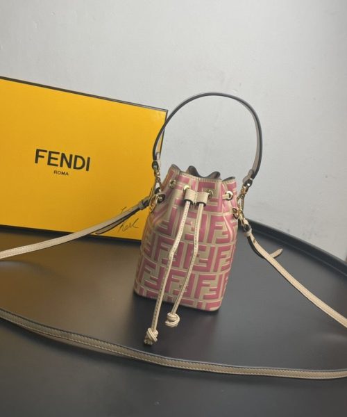 1:1 Replica Fendi Mon Tresor Pink Mini Bag For Woman 18cm/7in