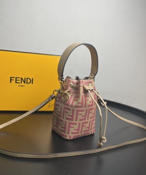 1:1 Replica Fendi Mon Tresor Pink Mini Bag For Woman 18cm/7in
