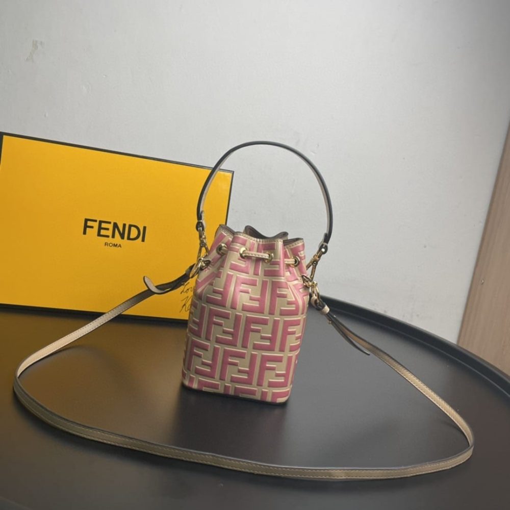 1:1 Replica Fendi Mon Tresor Pink Mini Bag For Woman 18cm/7in - Image 2