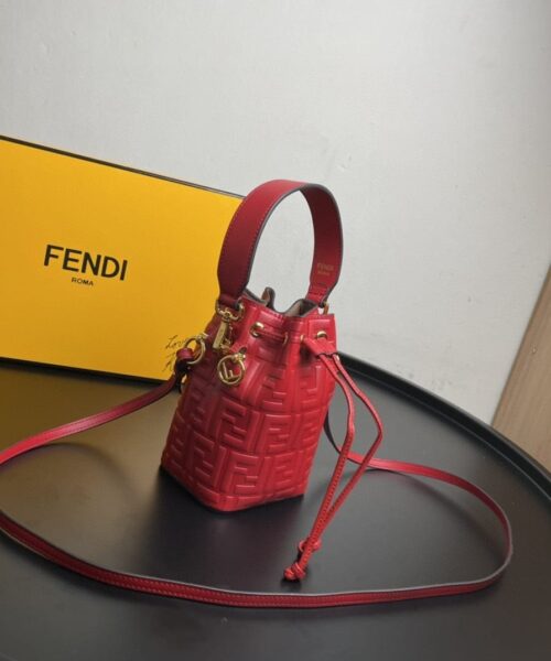 1:1 Replica Fendi Mon Tresor Red Mini Bag For Woman 18cm/7in