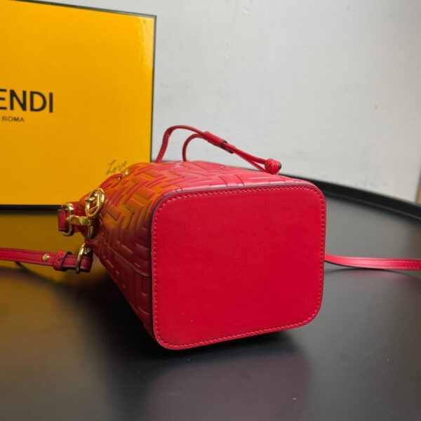 1:1 Replica Fendi Mon Tresor Red Mini Bag For Woman 18cm/7in