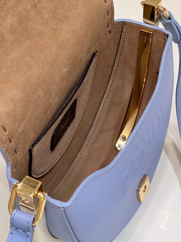 1:1 Replica Fendi Moonlight Saddle Blue Bag For Woman 19cm/7.5in