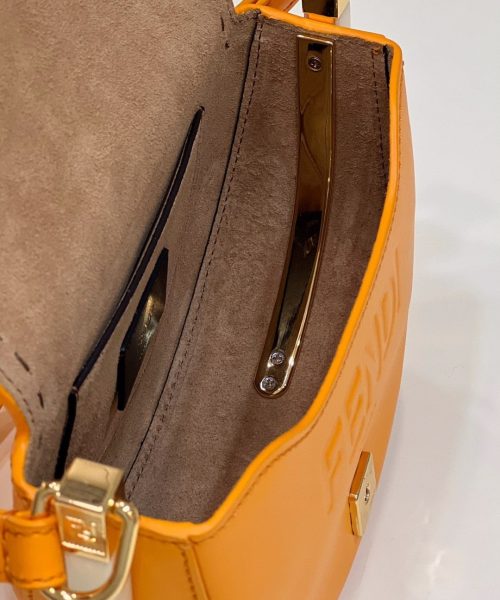 1:1 Replica Fendi Moonlight Saddle Orange Bag For Woman 19cm/7.5in