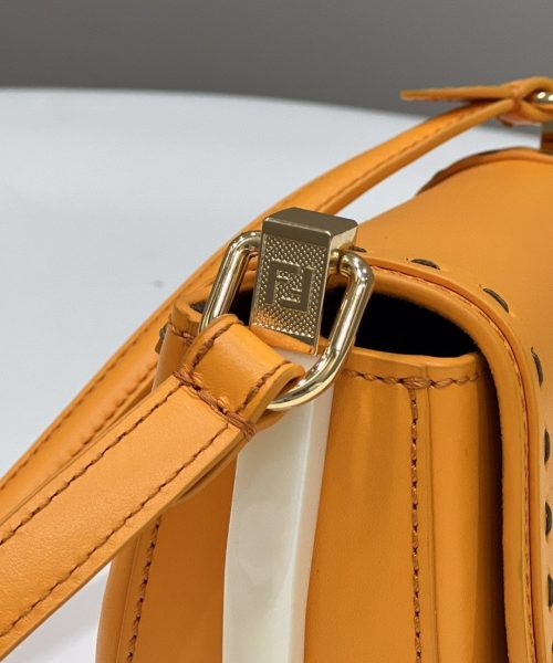 1:1 Replica Fendi Moonlight Saddle Orange Bag For Woman 19cm/7.5in