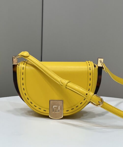 1:1 Replica Fendi Moonlight Saddle Yellow Bag For Woman 19cm/7.5in
