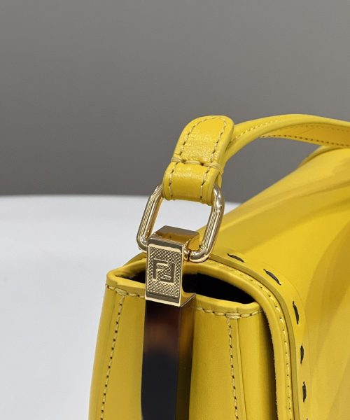 1:1 Replica Fendi Moonlight Saddle Yellow Bag For Woman 19cm/7.5in