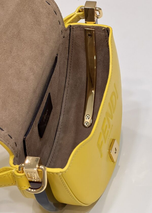1:1 Replica Fendi Moonlight Saddle Yellow Bag For Woman 19cm/7.5in