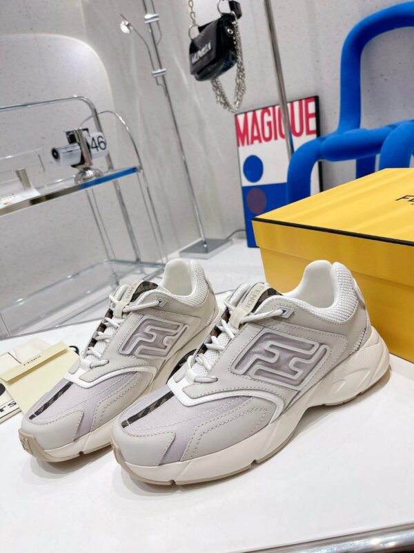 Fendi Nubuck Faster Violet For Women