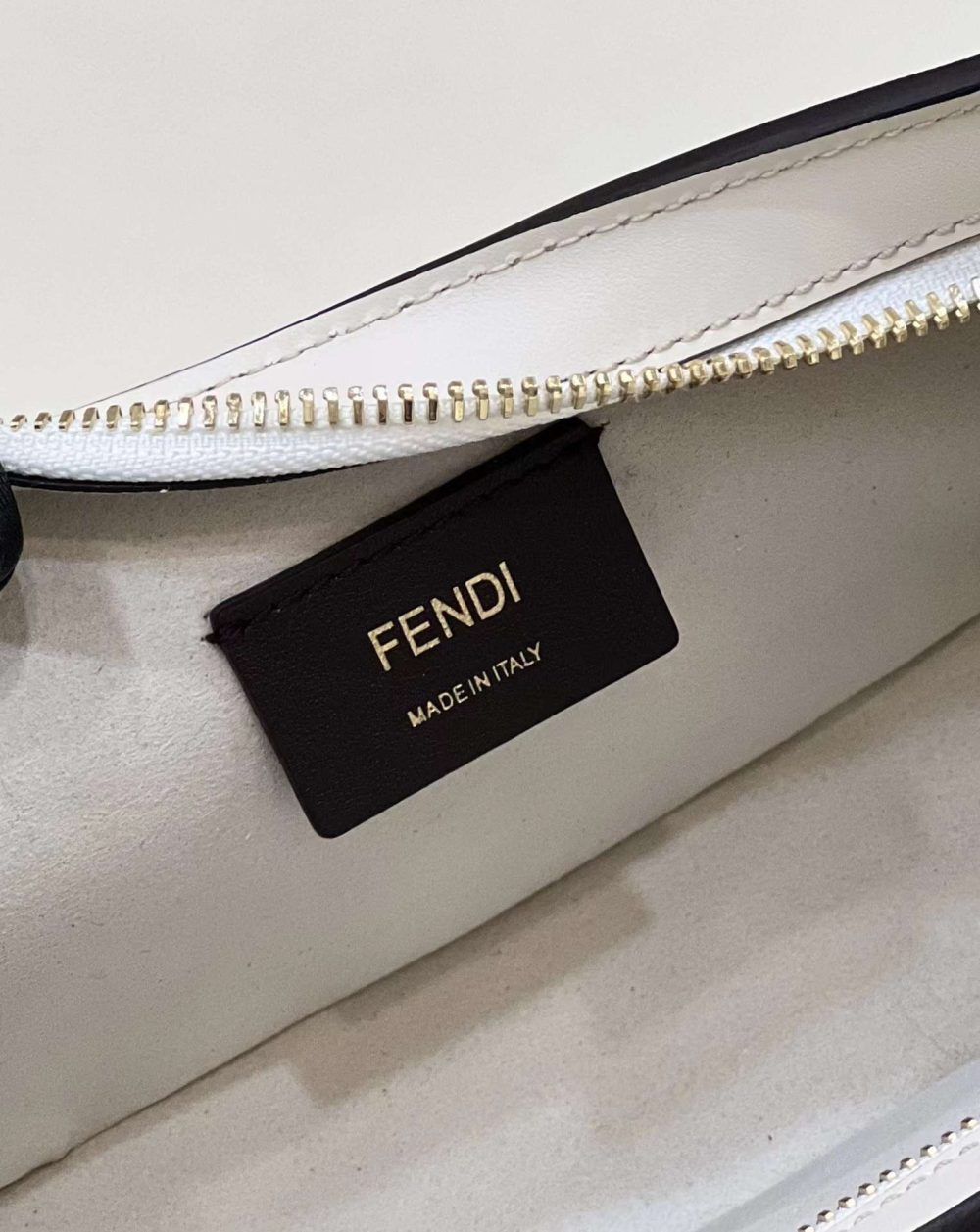 1:1 Replica Fendi O’Lock Swing Black/White For Women 32cm / 12.6in 8BS068ALS9F1JU3 - Image 4