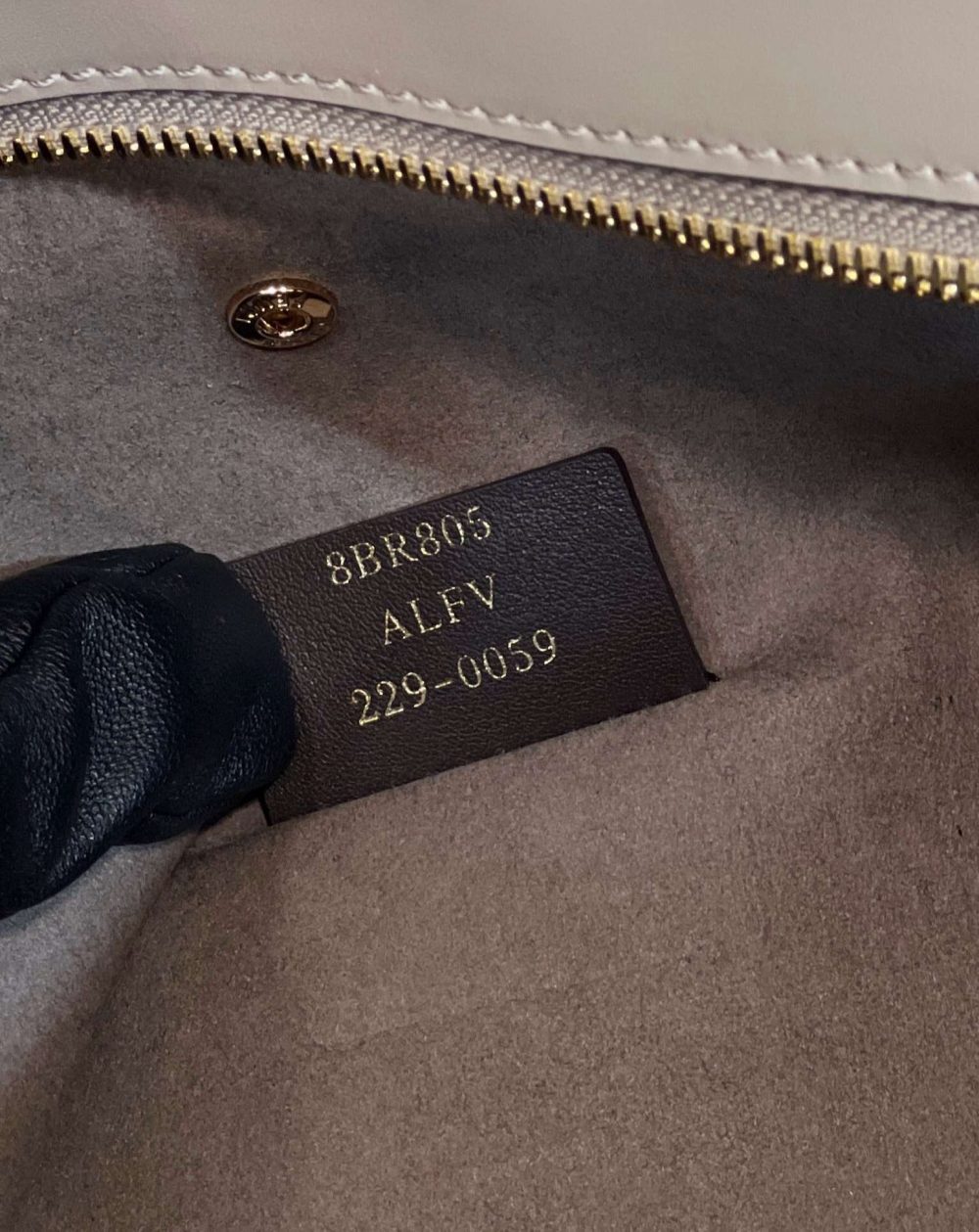 1:1 Replica Fendi O'Lock Zip Beige/Blue/Grey For Women 36cm / 14.2in 8BR805ALFVF1IQU - Image 10