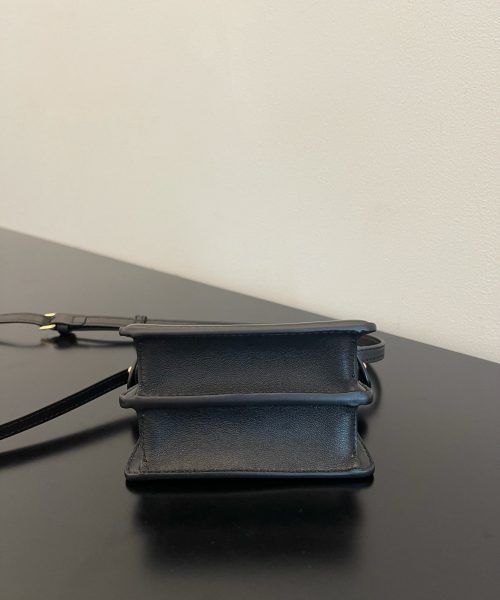 1:1 Replica Fendi Peekaboo ISeeU Petite Black Micro Bag For Woman 11cm/4.5in