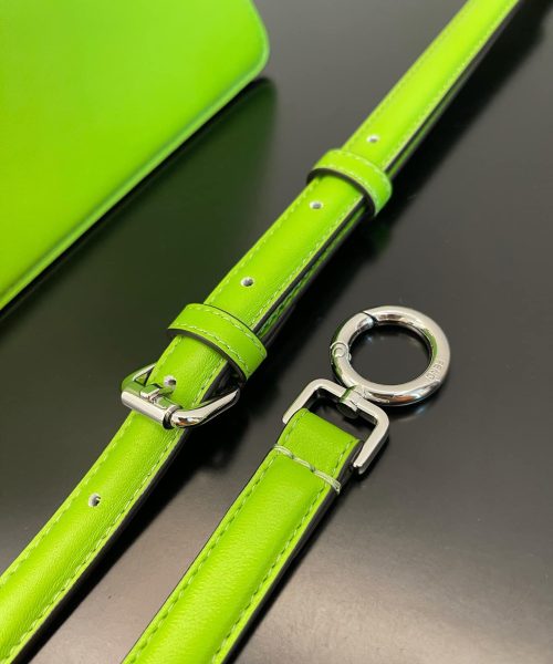 1:1 Replica Fendi Peekaboo ISeeU Petite Chartreuse Small Bag For Woman 20cm/8in