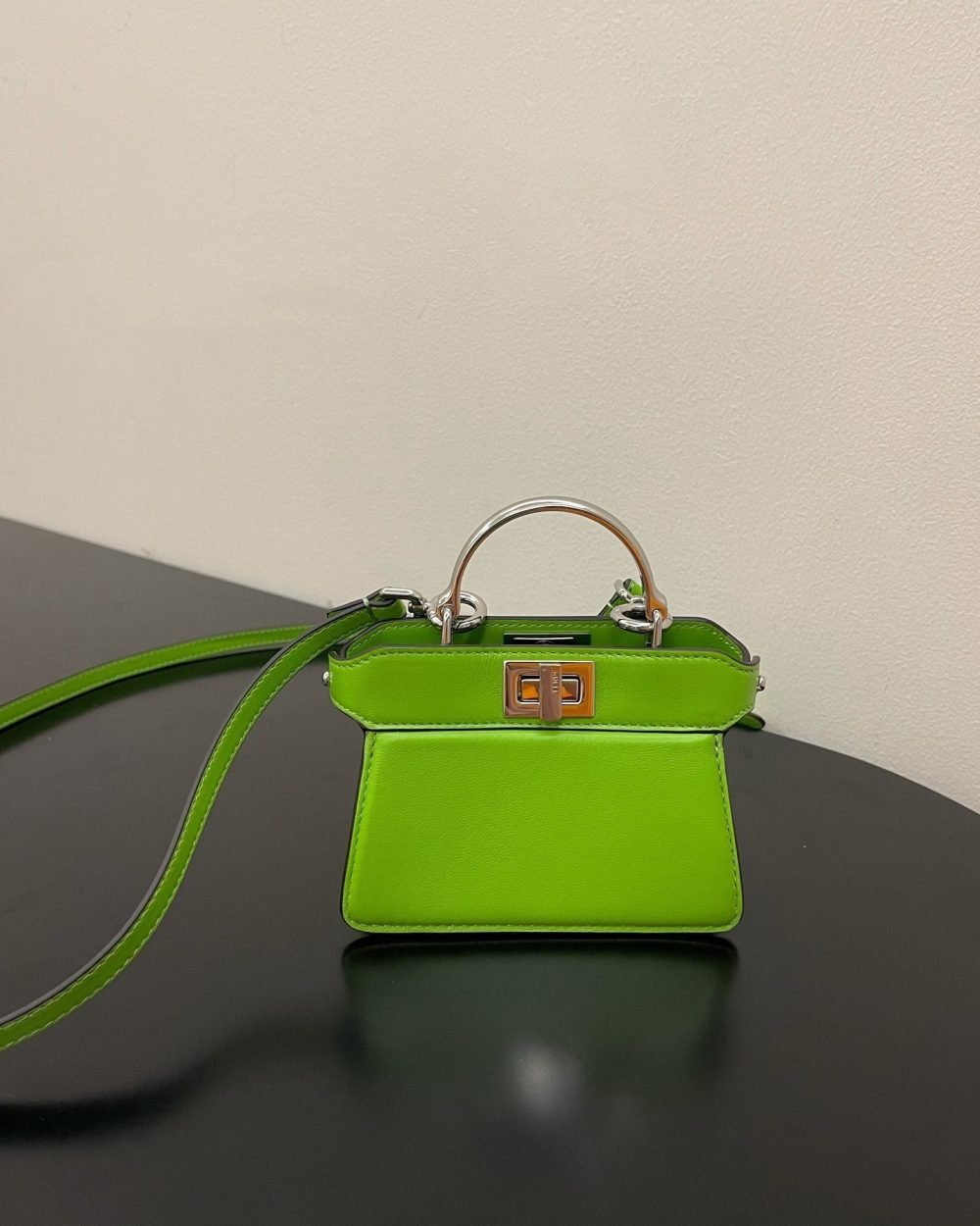 1:1 Replica Fendi Peekaboo ISeeU Petite Green Micro Bag For Woman 11cm/4.5in