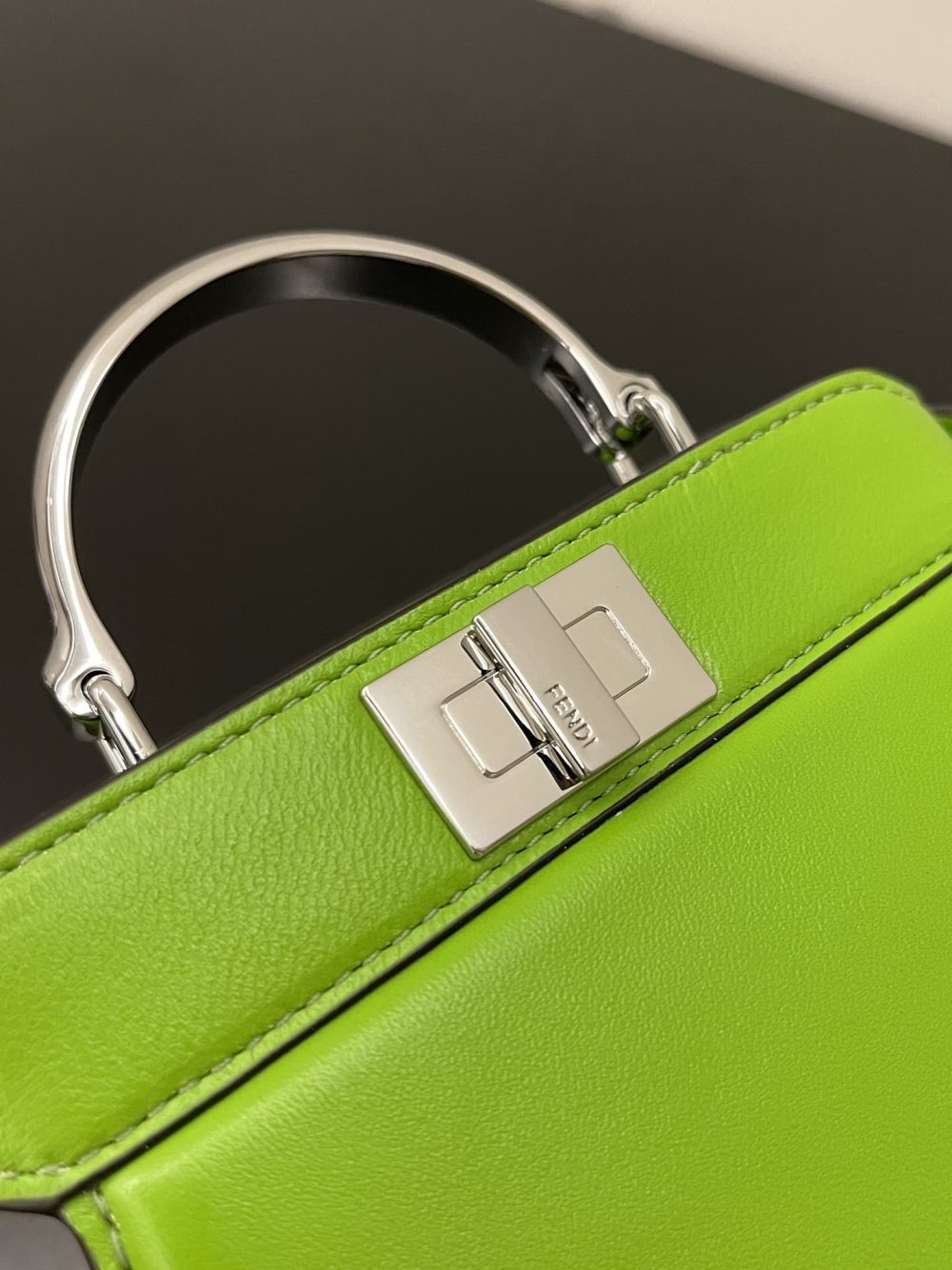 1:1 Replica Fendi Peekaboo ISeeU Petite Green Micro Bag For Woman 11cm/4.5in - Image 7