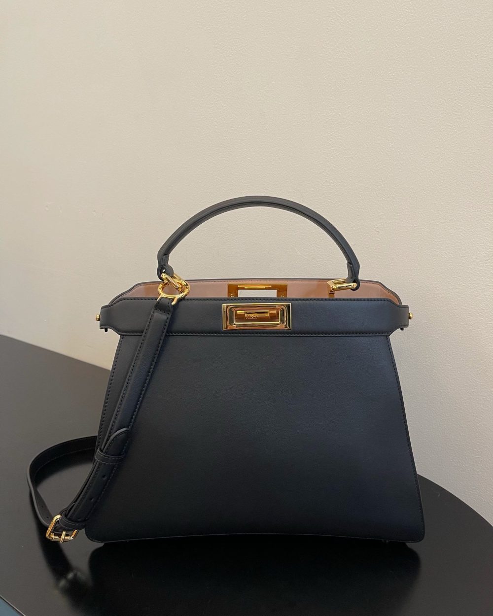 1:1 Replica Fendi Peekaboo ISeeU Petite Grey Small Bag For Woman 20cm/8in