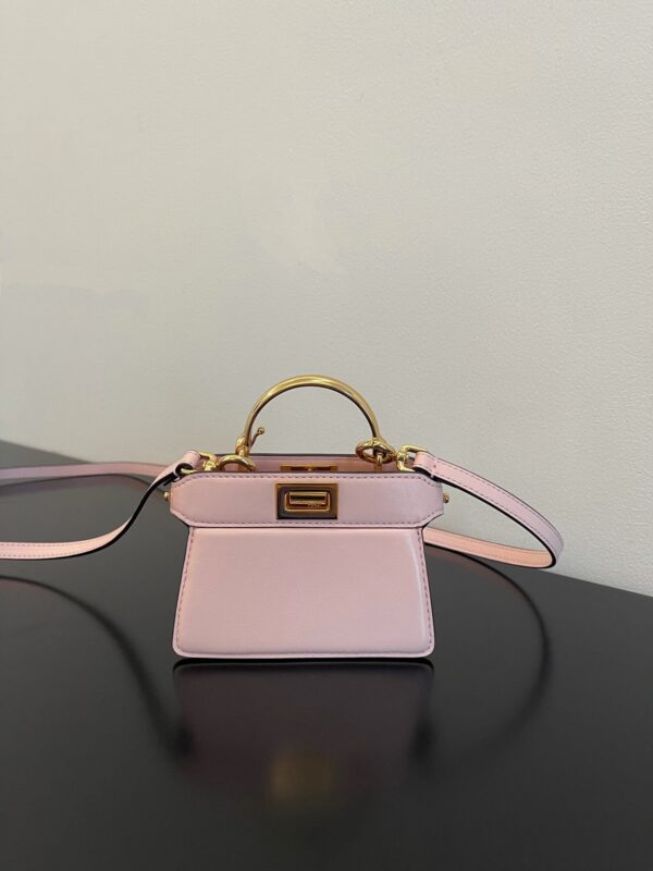 1:1 Replica Fendi Peekaboo ISeeU Petite Light Pink Micro Bag For Woman 11cm/4.5in