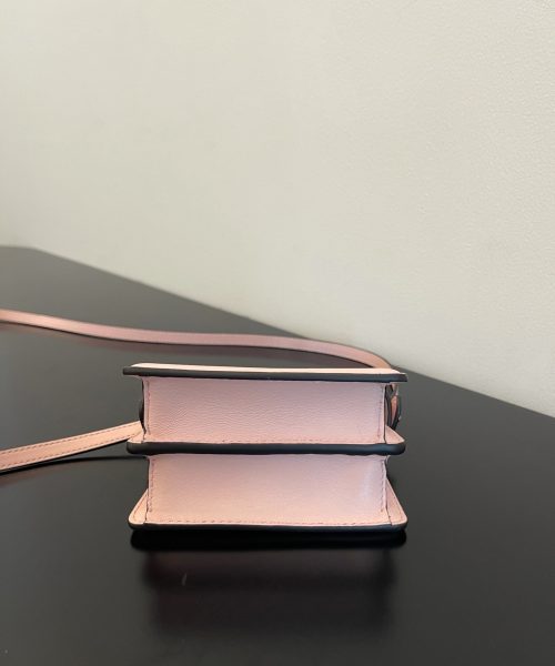 1:1 Replica Fendi Peekaboo ISeeU Petite Light Pink Micro Bag For Woman 11cm/4.5in