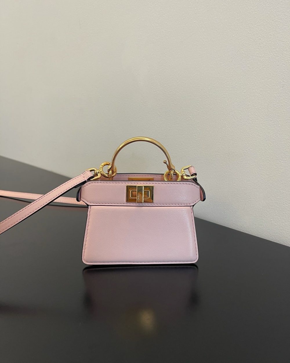 1:1 Replica Fendi Peekaboo ISeeU Petite Light Pink Micro Bag For Woman 11cm/4.5in
