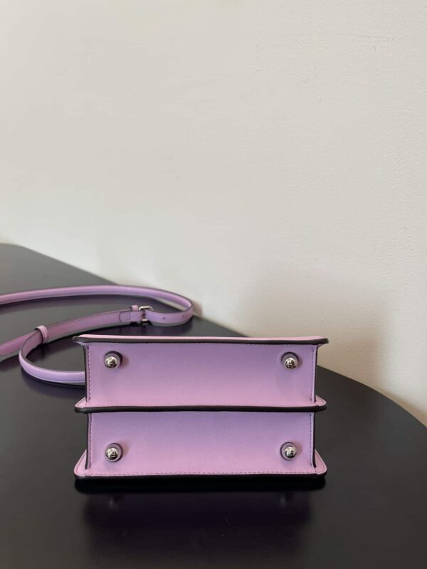 1:1 Replica Fendi Peekaboo ISeeU Petite Light Purple Small Bag For Woman 20cm/8in
