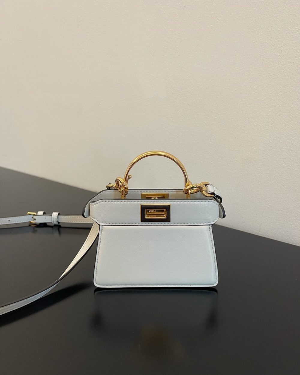 1:1 Replica Fendi Peekaboo ISeeU Petite White Micro Bag For Woman 11cm/4.5in