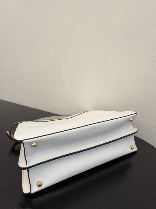 1:1 Replica Fendi Peekaboo ISeeU Petite White Small Bag For Woman 20cm/8in