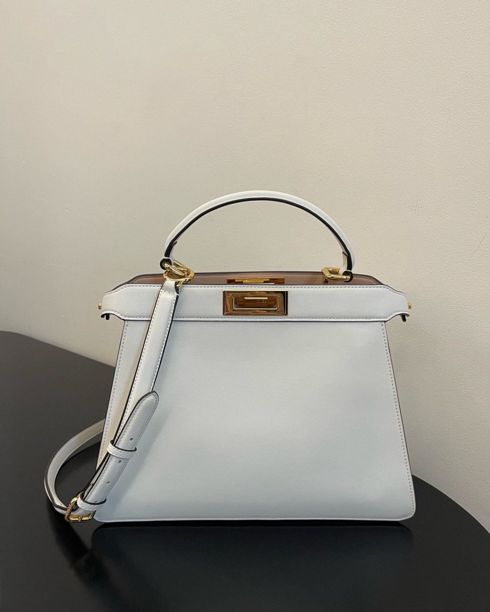 1:1 Replica Fendi Peekaboo ISeeU Petite White Small Bag For Woman 20cm/8in