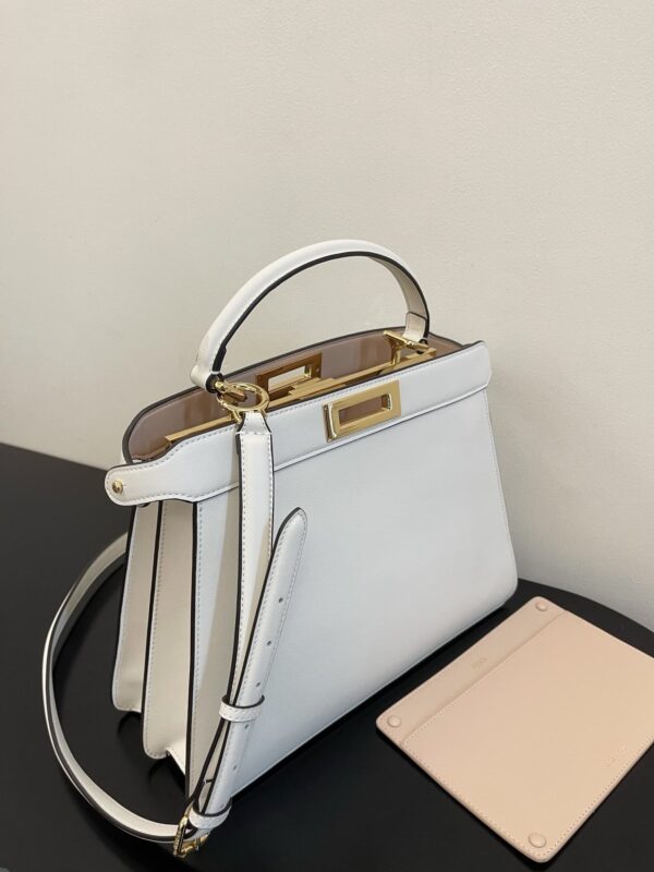 1:1 Replica Fendi Peekaboo ISeeU Petite White Small Bag For Woman 20cm/8in