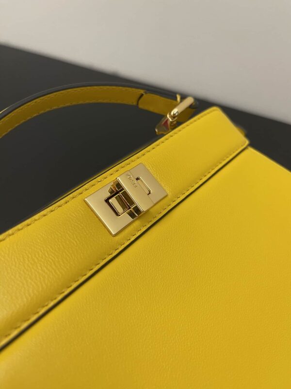 1:1 Replica Fendi Peekaboo ISeeU Petite Yellow Small Bag For Woman 20cm/8in