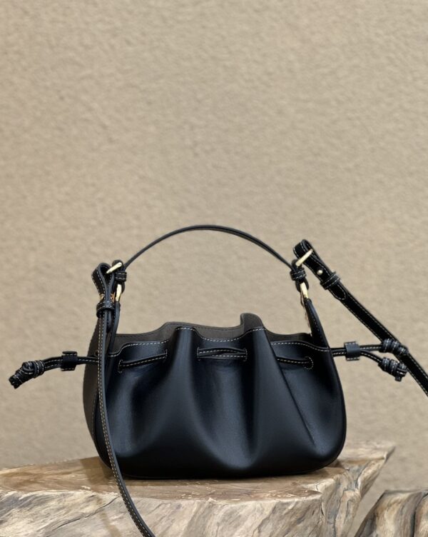 1:1 Replica Fendi Pomodorino Black Mini Bag For Woman 17cm/6.5in