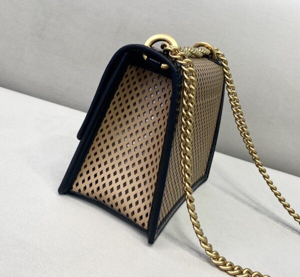 1:1 Replica Fendi Small Kan U Black and Brown Bag For Woman 19cm/7.5in485