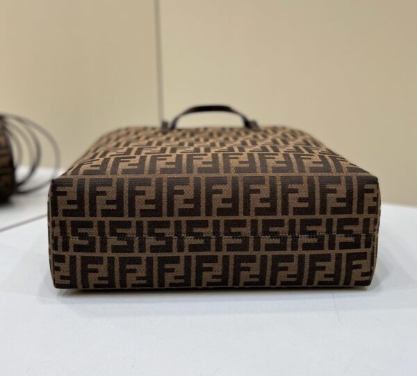 1:1 Replica Fendi Tote Bag Brown For Woman 18.9in/48cm