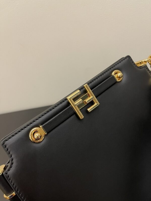 1:1 Replica Fendi Touch Black Bag For Woman 19cm/7.5in