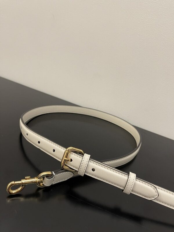 1:1 Replica Fendi Touch White Bag For Woman 19cm/7.5in