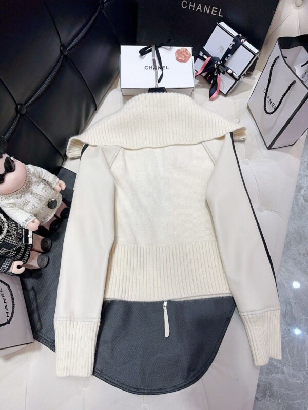 Fendi Turtleneck Jacket White For Women