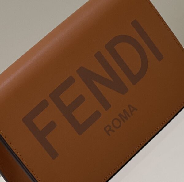 1:1 Replica Fendi Wallet On Chain Mini Brown Bag For Woman 13.5cm/5.5in