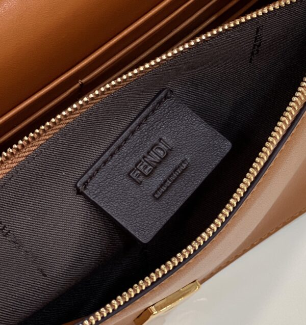 1:1 Replica Fendi Wallet On Chain Mini Brown Bag For Woman 13.5cm/5.5in