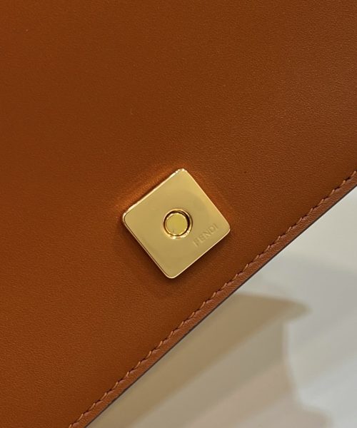 1:1 Replica Fendi Wallet On Chain Mini Brown Bag For Woman 13.5cm/5.5in