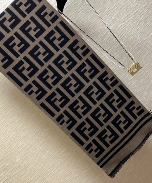 Fendi Wool and Silk Brown and Black 180cm/71in